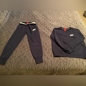 ❌SOLD❌ Nike sweat suit